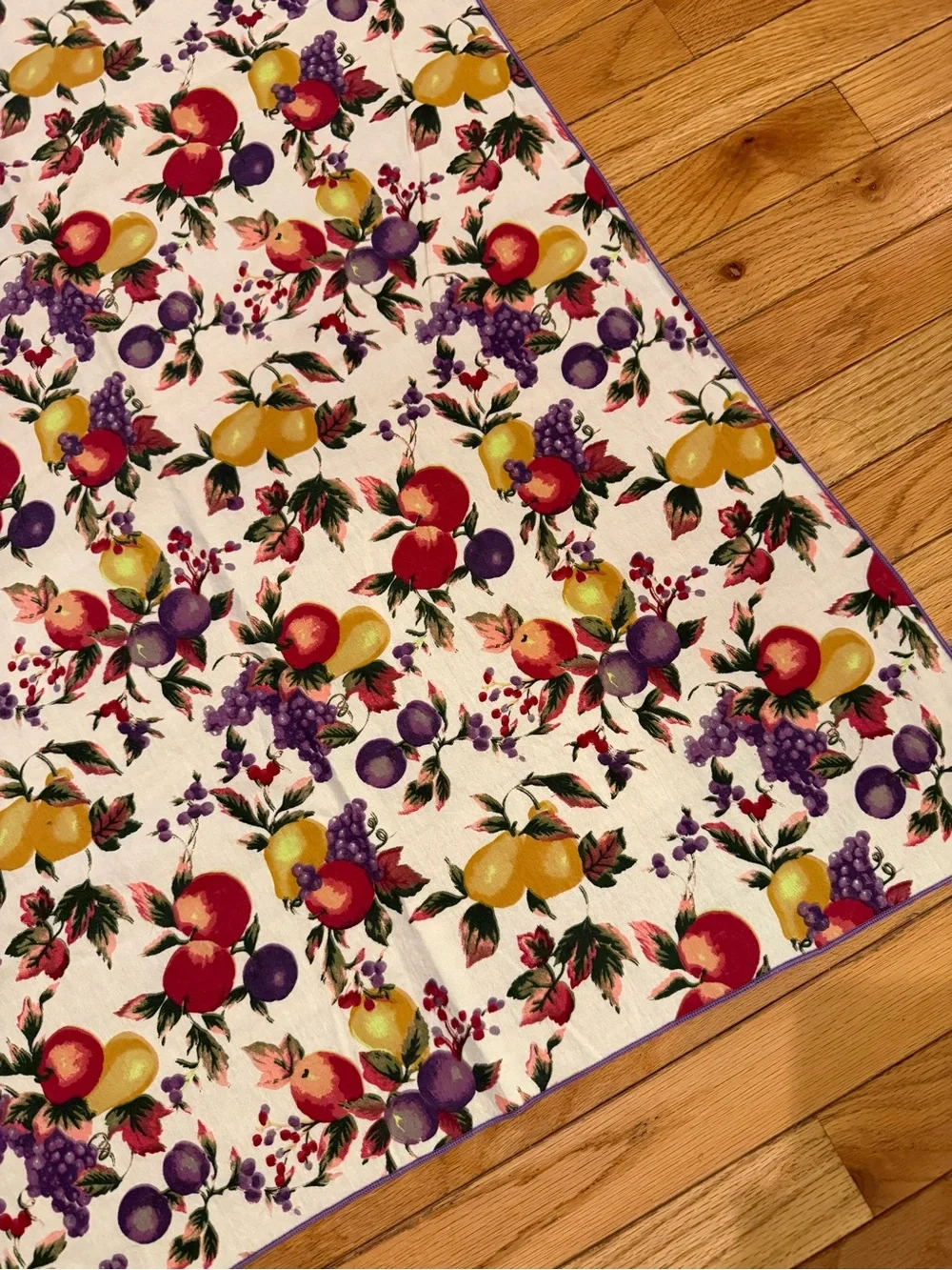VTG Retro Fruit Print Tablecloth in Cream with Red, Yellow & Purple 65x48